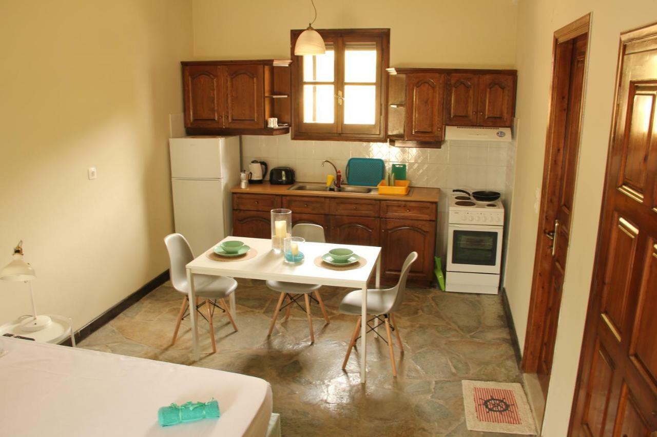 Wilson & Andrew House - Wanderlust Apartment Avliotai Bagian luar foto